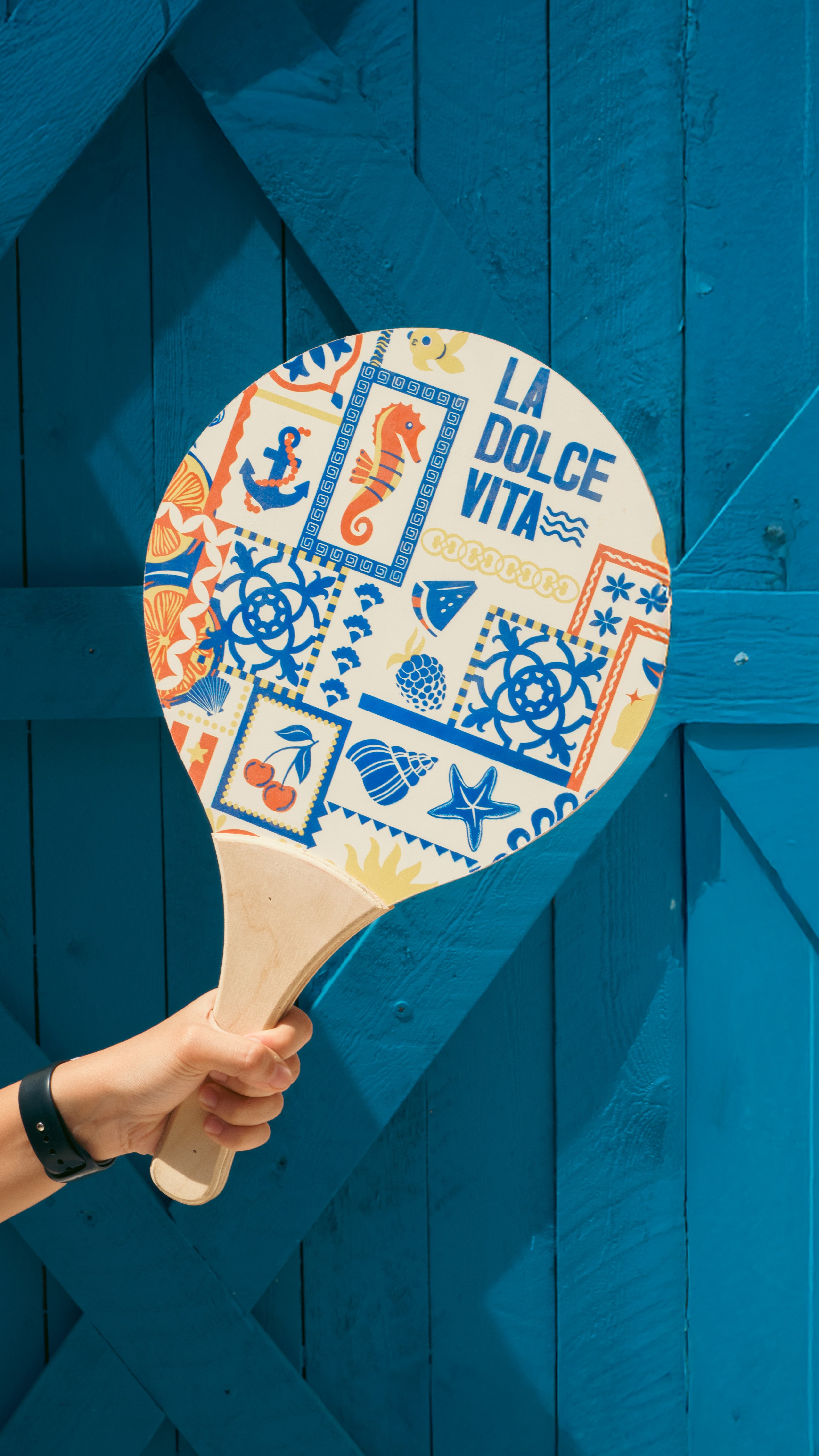 Sunshine Sips Beach Racket