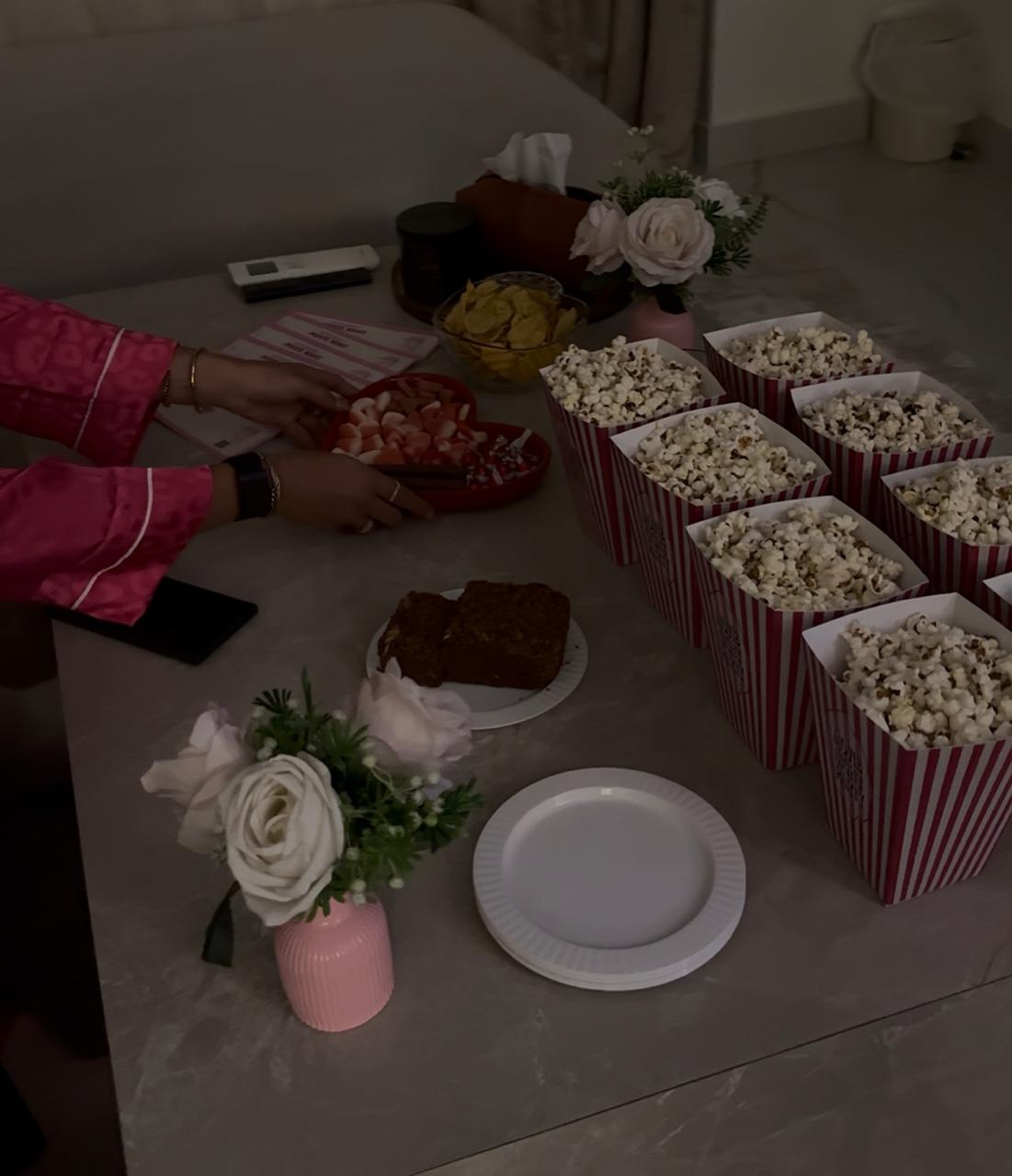 Girls Movie Night Gathering Set